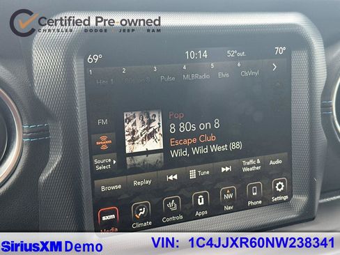 Used 2022 Jeep Wrangler Unlimited Rubicon 4xe w/ Cold Weather Group AWD/4WD image 29
