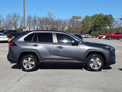 Used 2025 Toyota RAV4 XLE image 6