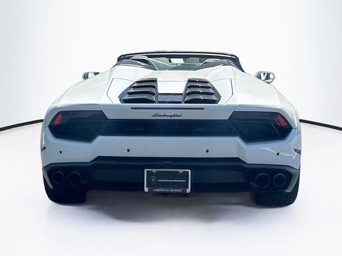 Used 2019 Lamborghini Huracan LP 580-2 image 6