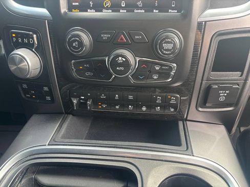Used 2018 RAM 1500 Limited AWD/4WD image 16