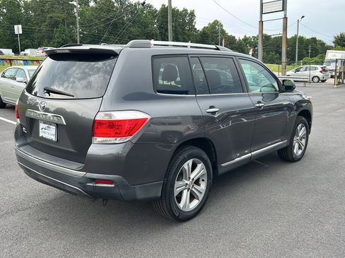 Used 2013 Toyota Highlander Limited FWD image 5