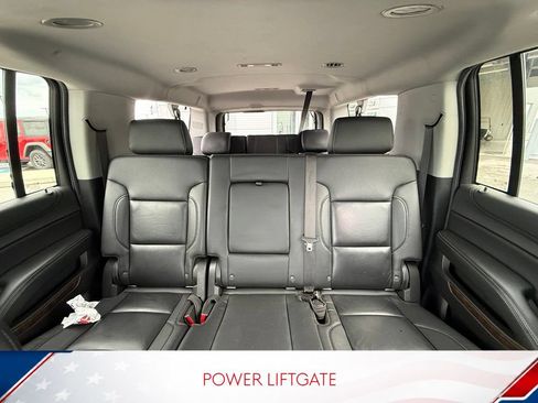 Used 2020 Chevrolet Suburban LT AWD/4WD image 10