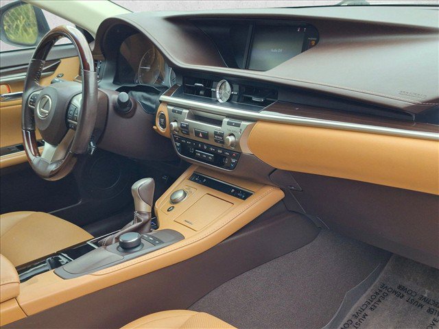 Used 2018 Lexus ES 350 w/ Premier Package FWD image 13
