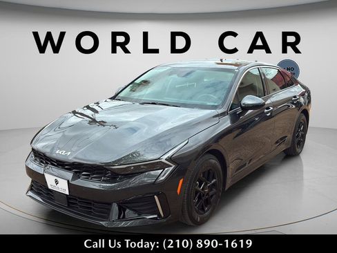 Used 2025 Kia K5 LXS image 10