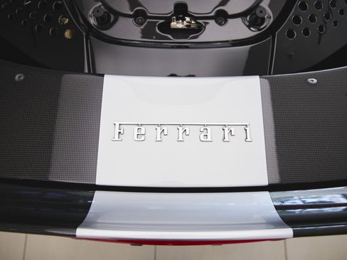 Used 2021 Ferrari SF90 Stradale image 18