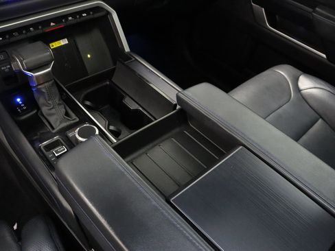 Used 2023 Toyota Tundra Platinum w/ Advanced Package image 17