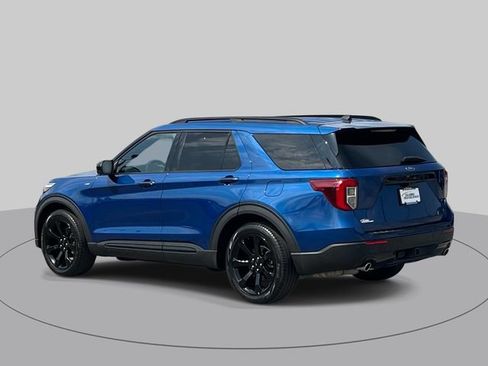 Used 2023 Ford Explorer ST-Line w/ Class IV Trailer Tow Package RWD image 6