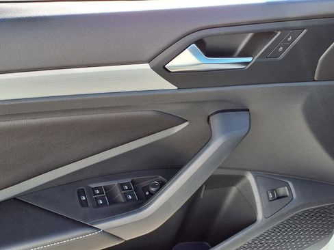 New 2025 Volkswagen Jetta Sport FWD image 11