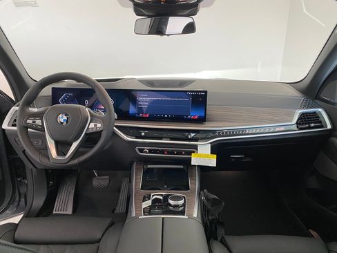New 2026 BMW X5 xDrive40i w/ Premium Package image 15