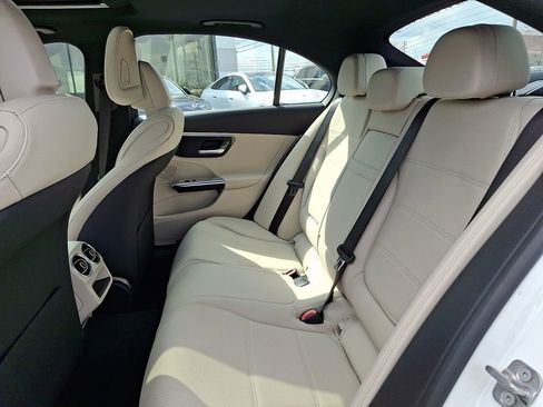Used 2024 Mercedes-Benz C 300 4MATIC Sedan image 14