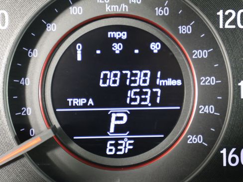 Used 2017 Honda Accord EX image 17