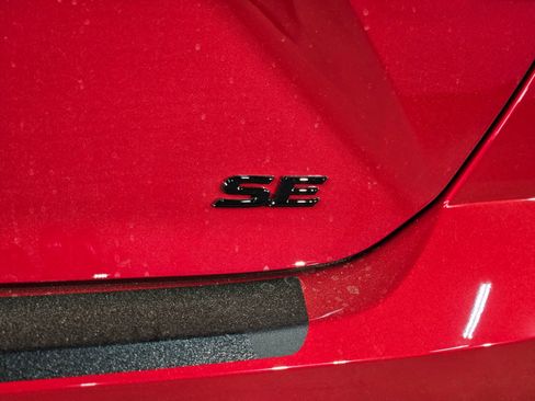 New 2026 Toyota Camry Hybrid image 23