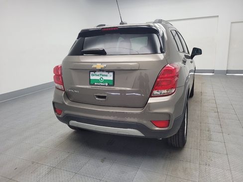 Used 2022 Chevrolet Trax LT w/ Driver Confidence Package AWD/4WD image 7