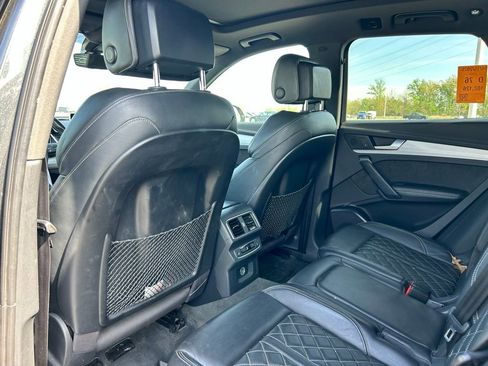 Used 2018 Audi SQ5 Premium Plus w/ Navigation Package AWD/4WD image 18