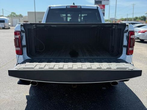Used 2022 RAM 1500 Laramie AWD/4WD image 20