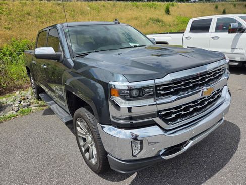 Used 2018 Chevrolet Silverado 1500 LTZ w/ LTZ Plus Package AWD/4WD image 3