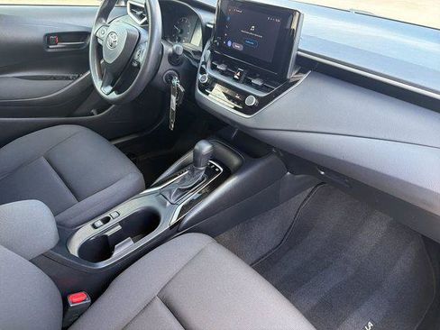 Certified 2025 Toyota Corolla LE FWD image 16