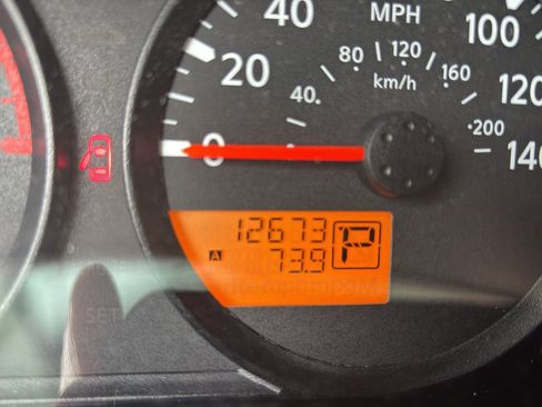 Used 2018 Nissan Frontier S image 13