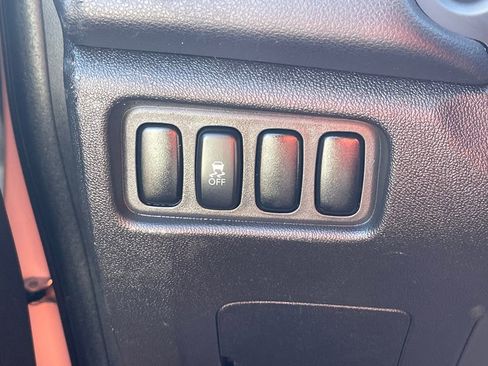 Used 2015 Mitsubishi Outlander Sport ES image 33