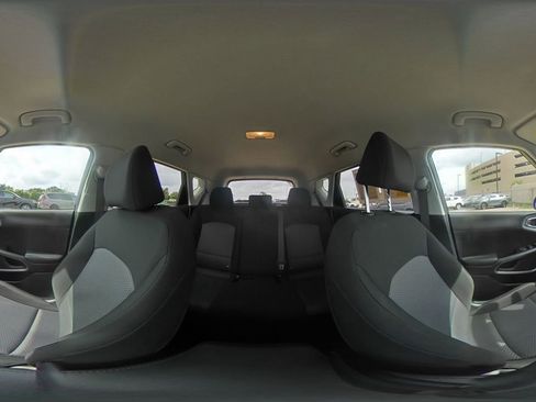 Used 2025 Kia Soul LX w/ LX Technology Package FWD image 40