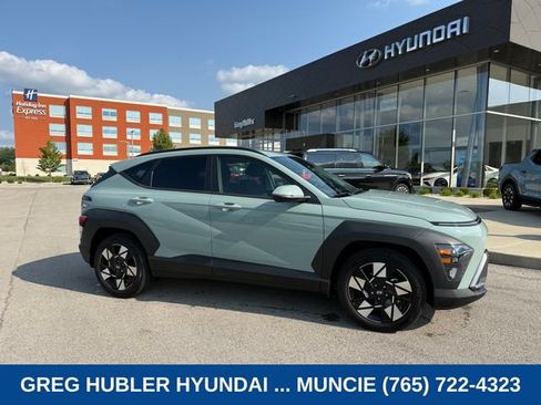 Used 2025 Hyundai Kona SEL FWD image 1