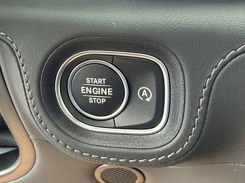 New 2026 Mercedes-Benz GLE 63 AMG S image 24