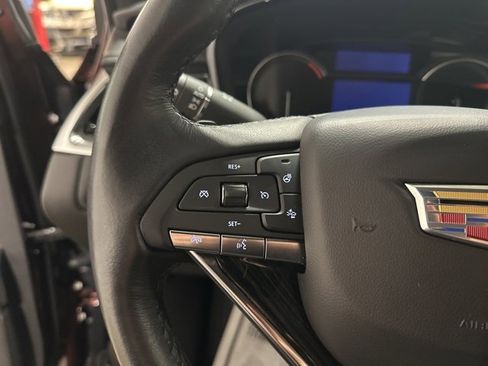 Used 2023 Cadillac XT6 Premium Luxury image 19