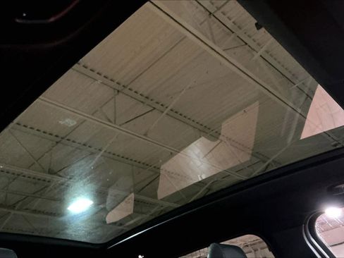 Used 2025 BMW X3 xDrive30i w/ Premium Package image 25