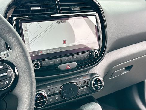 New 2025 Kia Soul S image 10