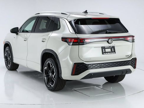 New 2026 Volkswagen Tiguan SEL R-Line AWD/4WD image 46