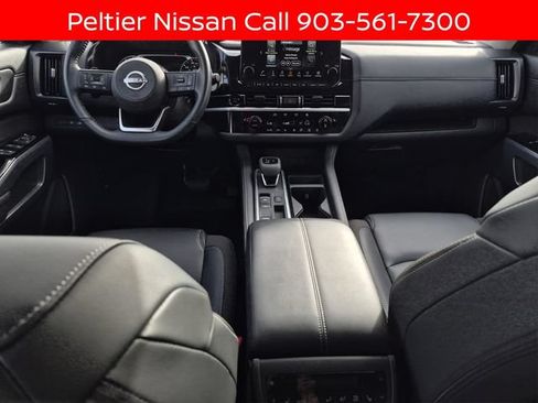 Certified 2025 Nissan Pathfinder SL w/ SL Premium Package FWD image 29