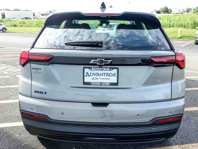 New 2027 Chevrolet Bolt LT FWD image 7