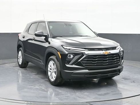 New 2026 Chevrolet TrailBlazer LS w/ LS Convenience Package FWD image 22