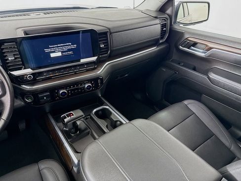 Used 2023 GMC Sierra 1500 SLT w/ SLT Premium Plus Package image 24