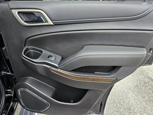 Used 2018 GMC Yukon Denali w/ Denali Ultimate Package image 29
