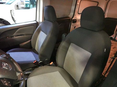 Used 2018 RAM ProMaster City Tradesman image 11