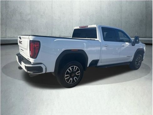 Used 2021 GMC Sierra 2500 AT4 AWD/4WD image 6