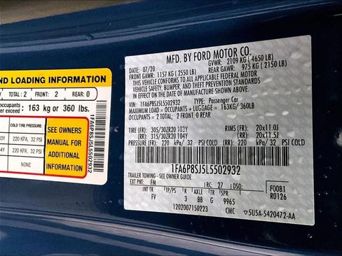 Used 2020 Ford Mustang Shelby GT500 w/ Carbon Fiber Track Pack RWD image 30