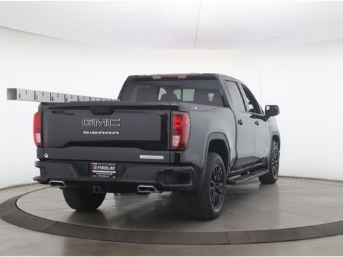 Used 2024 GMC Sierra 1500 Elevation w/ Elevation Premium Package AWD/4WD image 7