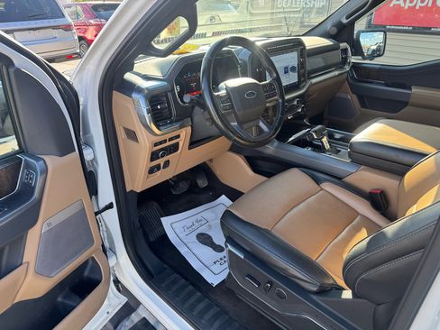 Used 2021 Ford F150 Lariat w/ Equipment Group 502A High image 10