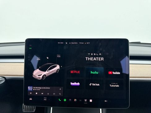 Used 2019 Tesla Model 3 Standard Range Plus image 20