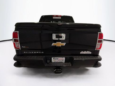 Certified 2018 Chevrolet Silverado 1500 High Country AWD/4WD image 6