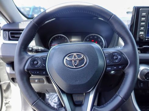 Used 2021 Toyota RAV4 XLE w/ XLE Grade Weather Package AWD/4WD image 13