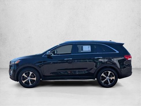 Used 2017 Kia Sorento EX w/ EX Advanced Touring Package image 9
