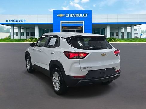 Used 2023 Chevrolet TrailBlazer LS image 9