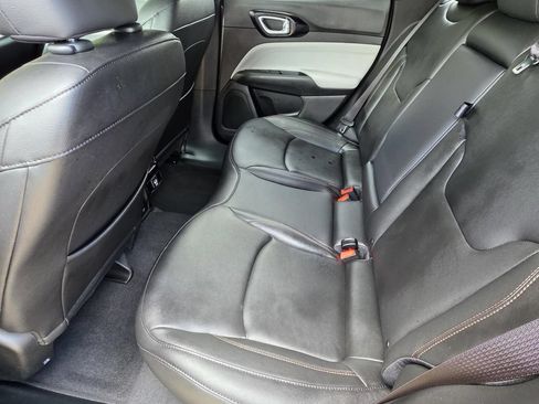 Used 2024 Jeep Compass Limited AWD/4WD image 9