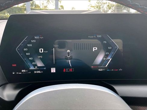 Used 2025 BMW M235i xDrive w/ Premium Package image 9