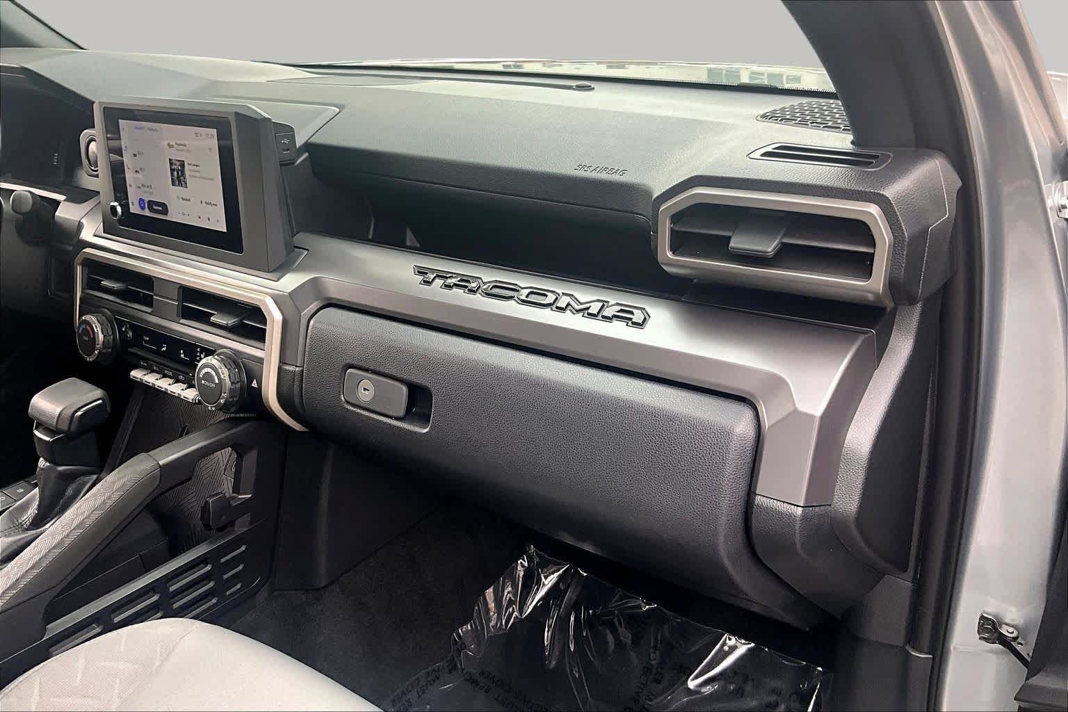 Used 2024 Toyota Tacoma SR5 RWD image 18
