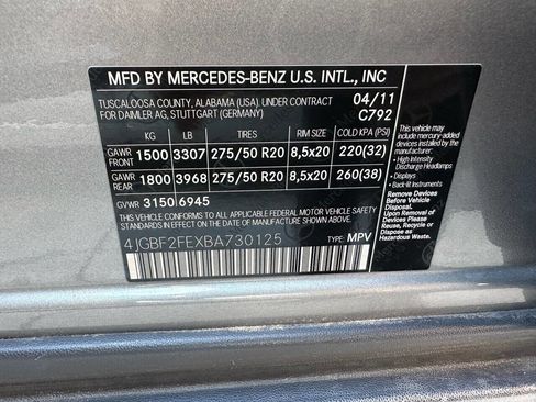 Used 2011 Mercedes-Benz GL 320 BlueTEC 4MATIC image 24