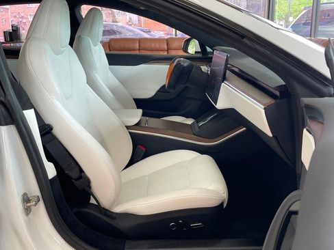 Used 2023 Tesla Model S AWD/4WD image 24